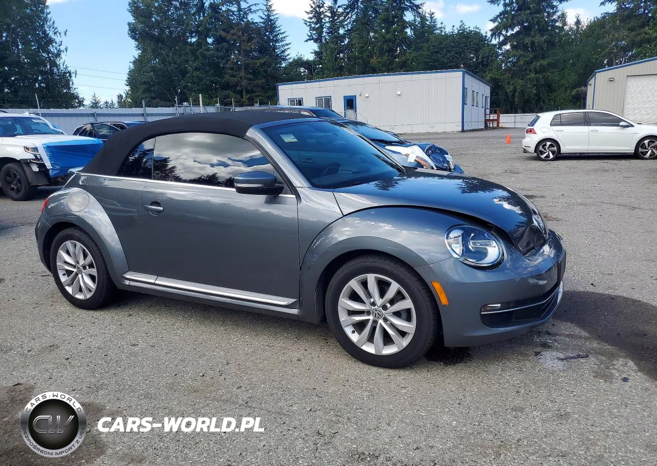 2013 Volkswagen Beetle VIN:3VW5L7AT1DM807464 - 4