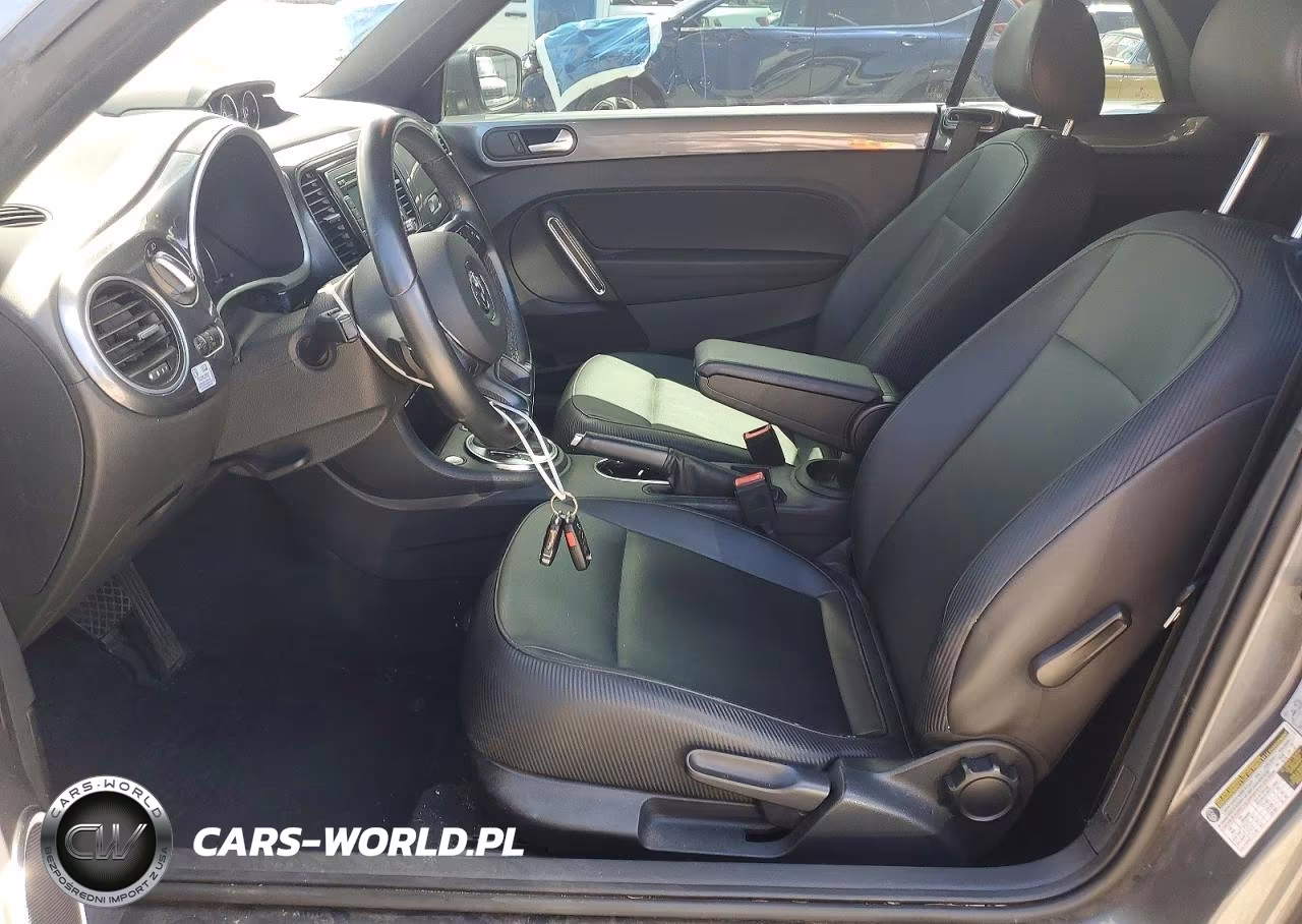 2013 Volkswagen Beetle VIN:3VW5L7AT1DM807464 - 7