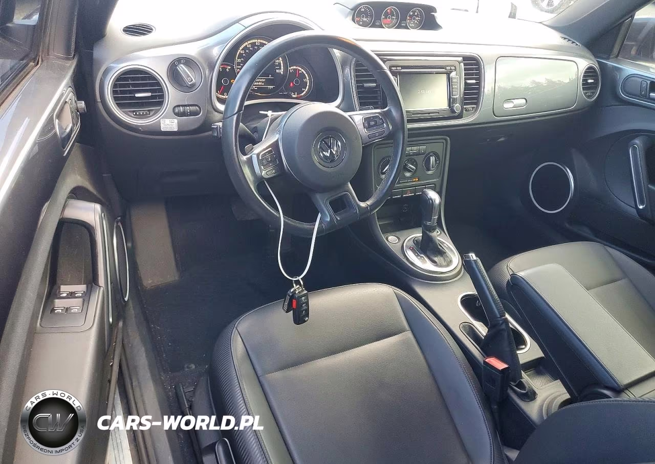 2013 Volkswagen Beetle VIN:3VW5L7AT1DM807464 - 8