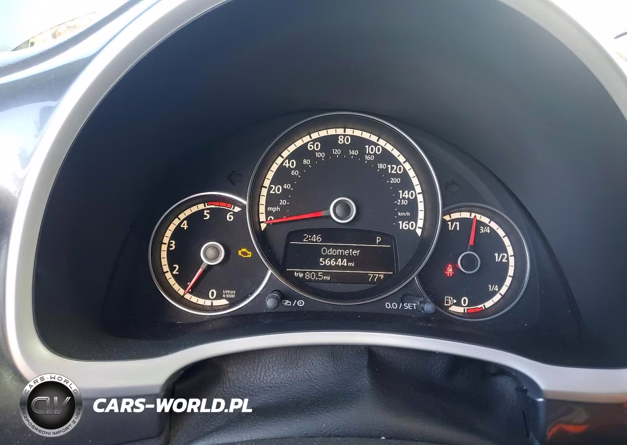 2013 Volkswagen Beetle VIN:3VW5L7AT1DM807464 - 9