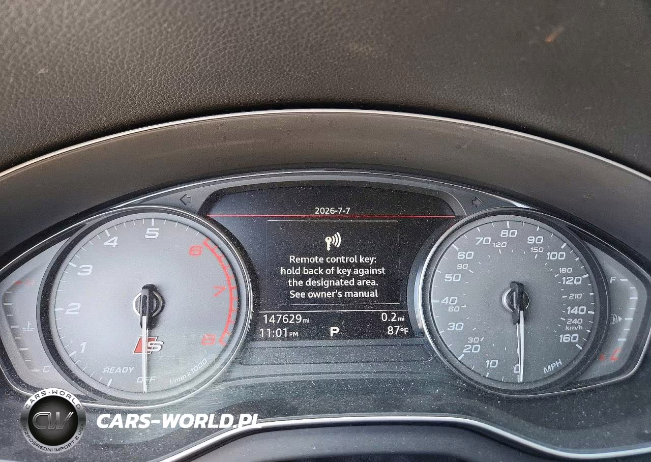 2018 Audi Sq5 Premium Plus VIN:WA1A4AFY5J2123708 - 9