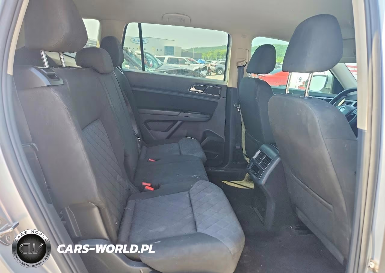 2018 Volkswagen Atlas S VIN:1V2AP2CA6JC592728 - 10