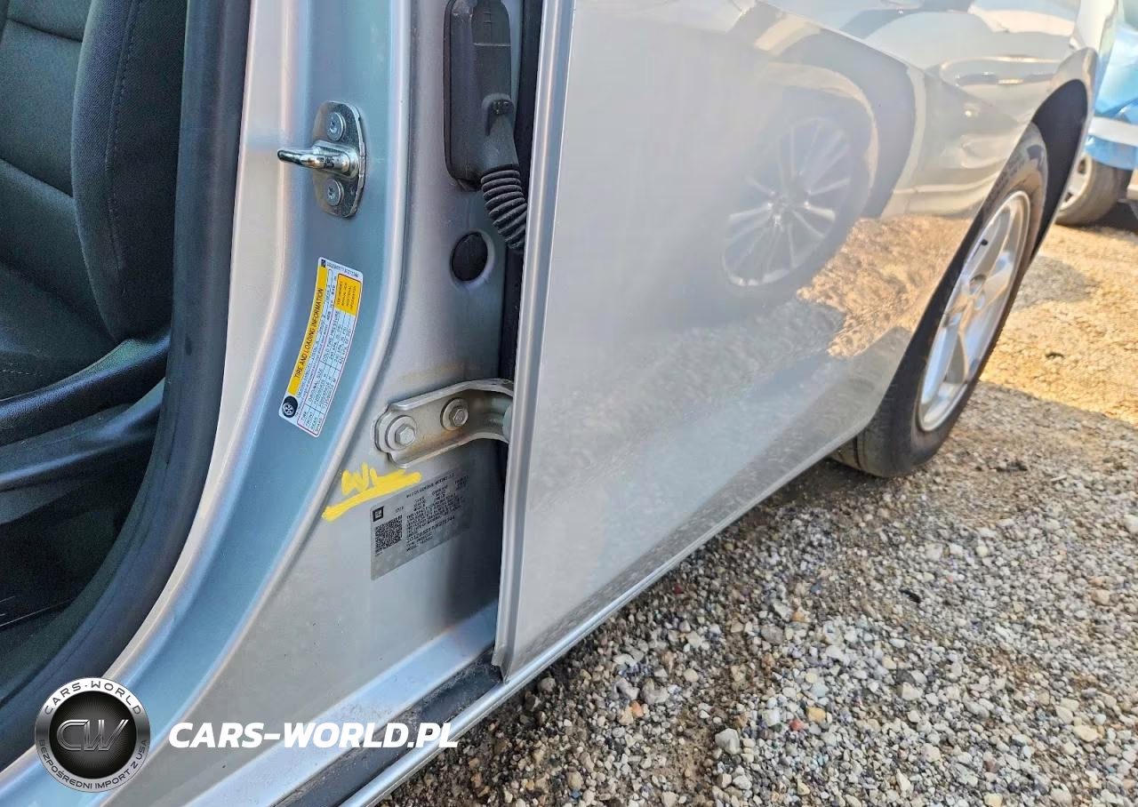 2018 Chevrolet Malibu Ls VIN:1G1ZB5ST7JF271344 - 12
