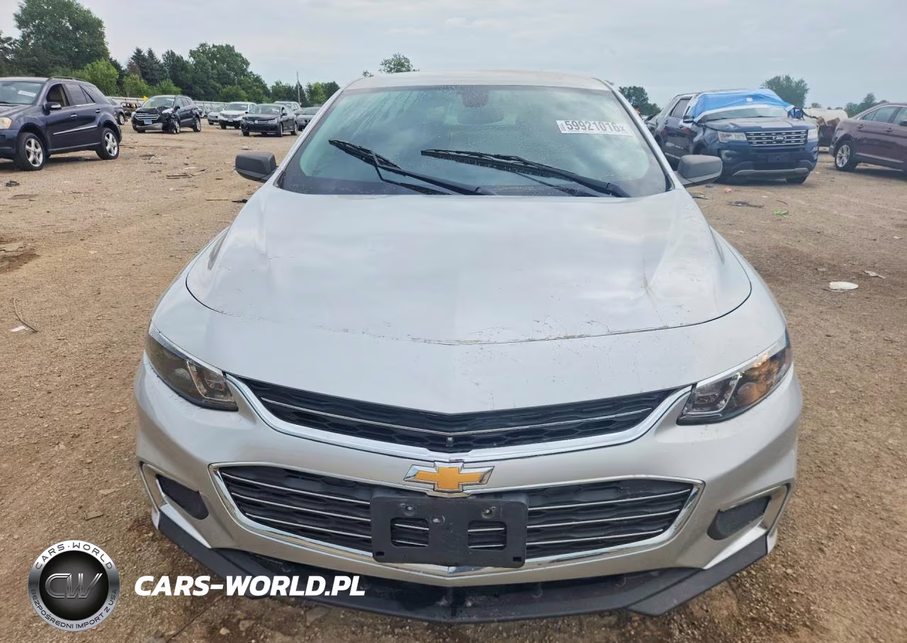 2018 Chevrolet Malibu Ls VIN:1G1ZB5ST7JF271344 - 5