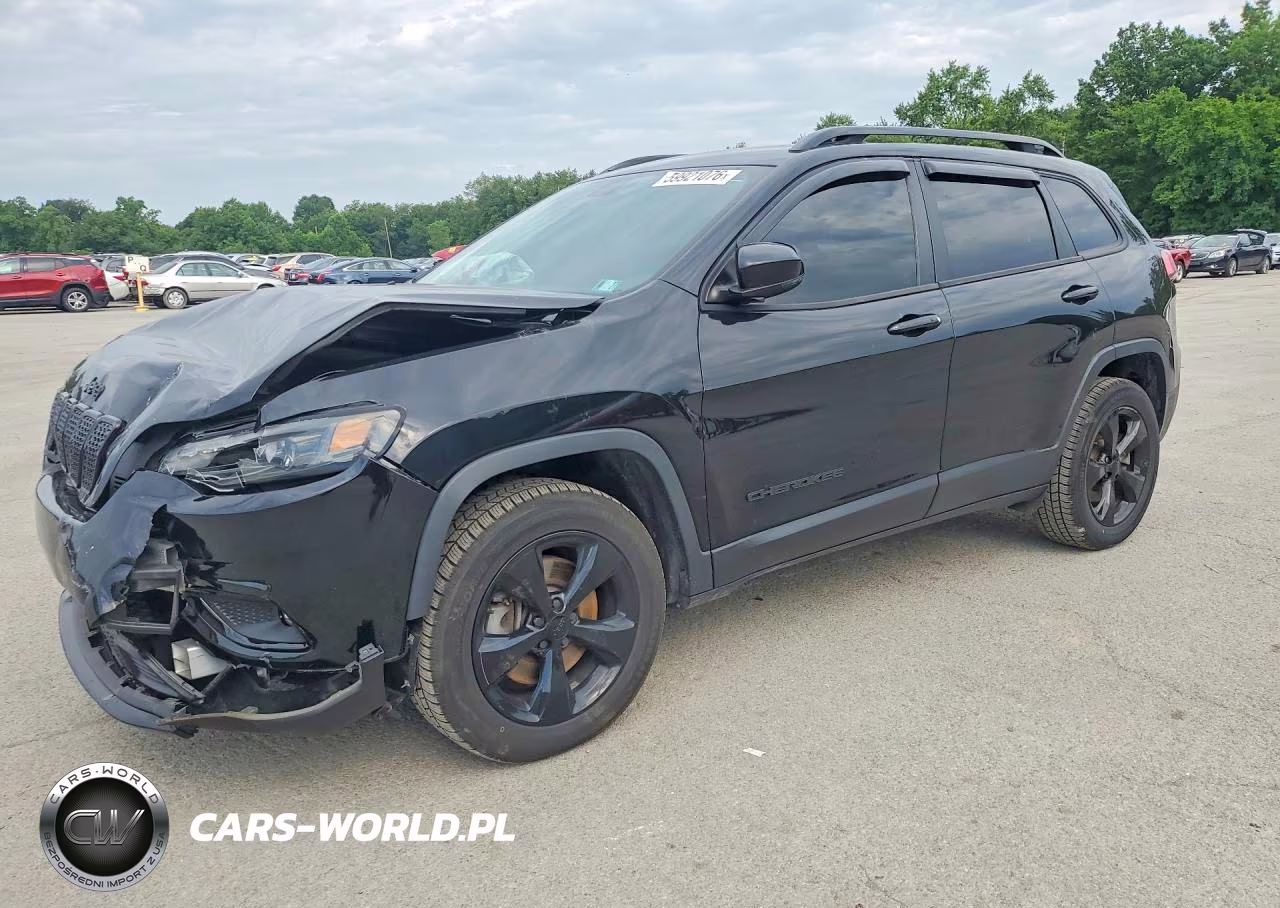 2019 Jeep Cherokee Latitude Plus – zdjęcie 1 z 13