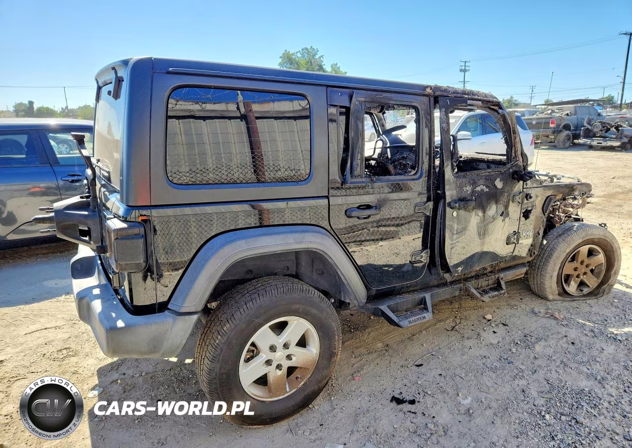2019 Jeep Wrangler Unlimited Sport S 4X4 VIN:1C4HJXDNXKW588794 - 3