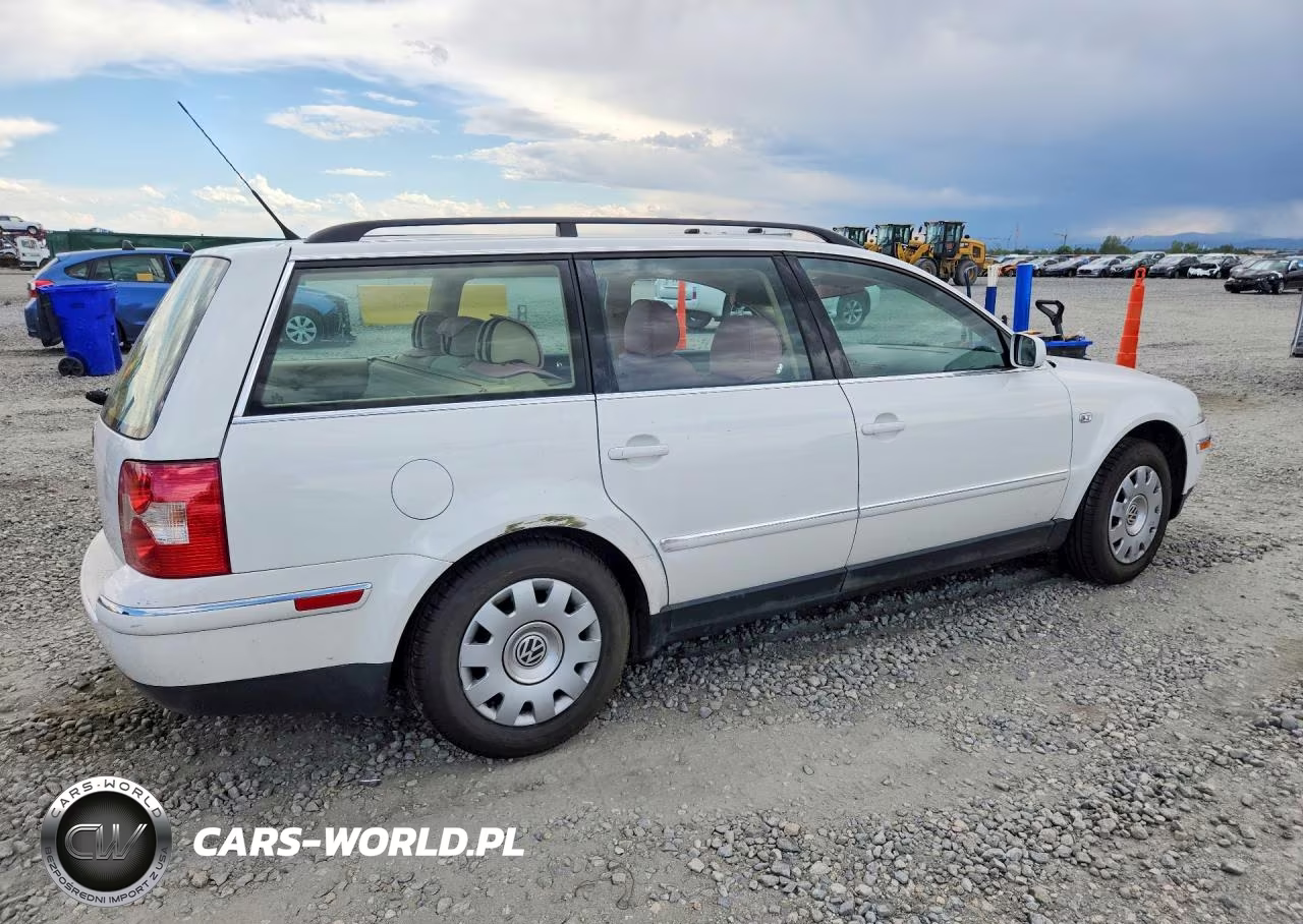 2002 Volkswagen Passat Gls VIN:WVWVD63B72E334428 - 3