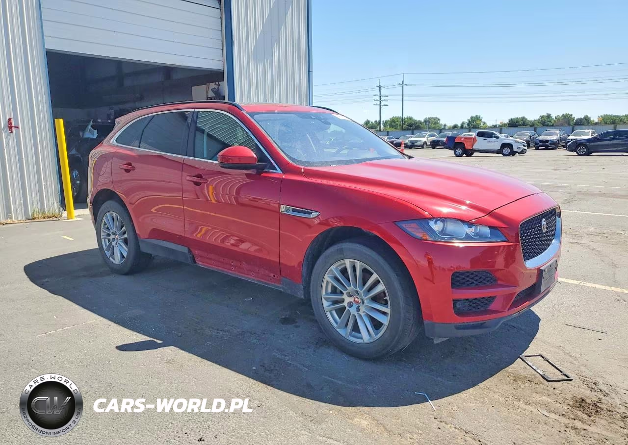 2018 Jaguar F-Pace Prestige VIN:SADCK2FX8JA245250 - 4