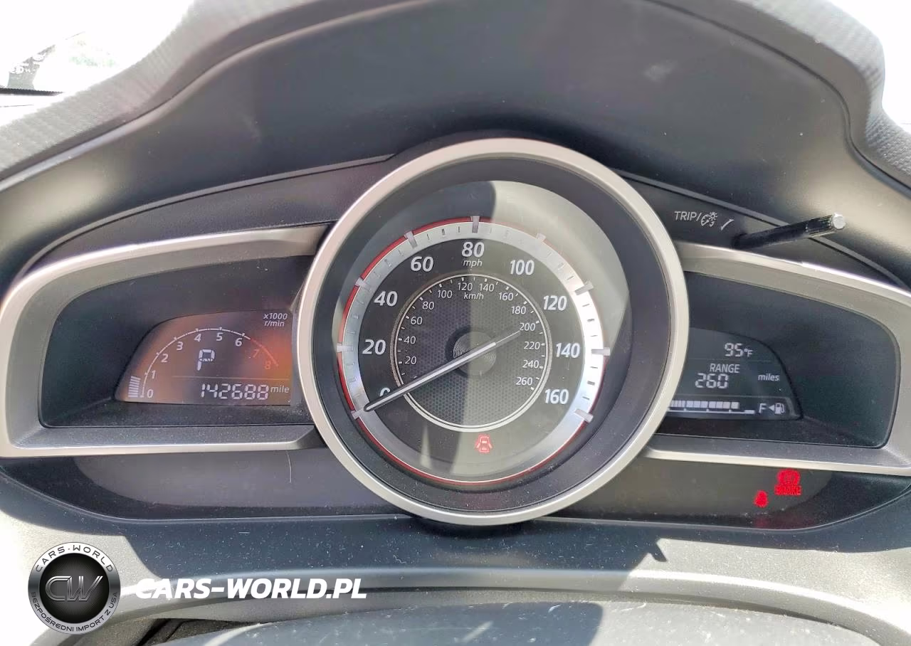 2016 Mazda Mazda3 I Sport VIN:JM1BM1U79G1303437 - 9