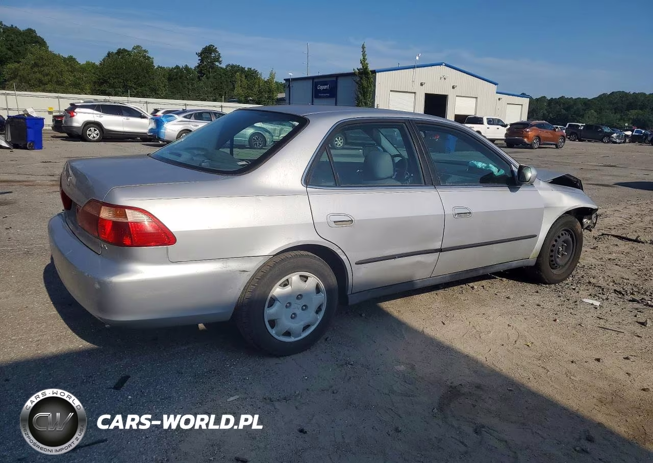 2000 Honda Accord Lx VIN:1HGCG5643YA076240 - 3
