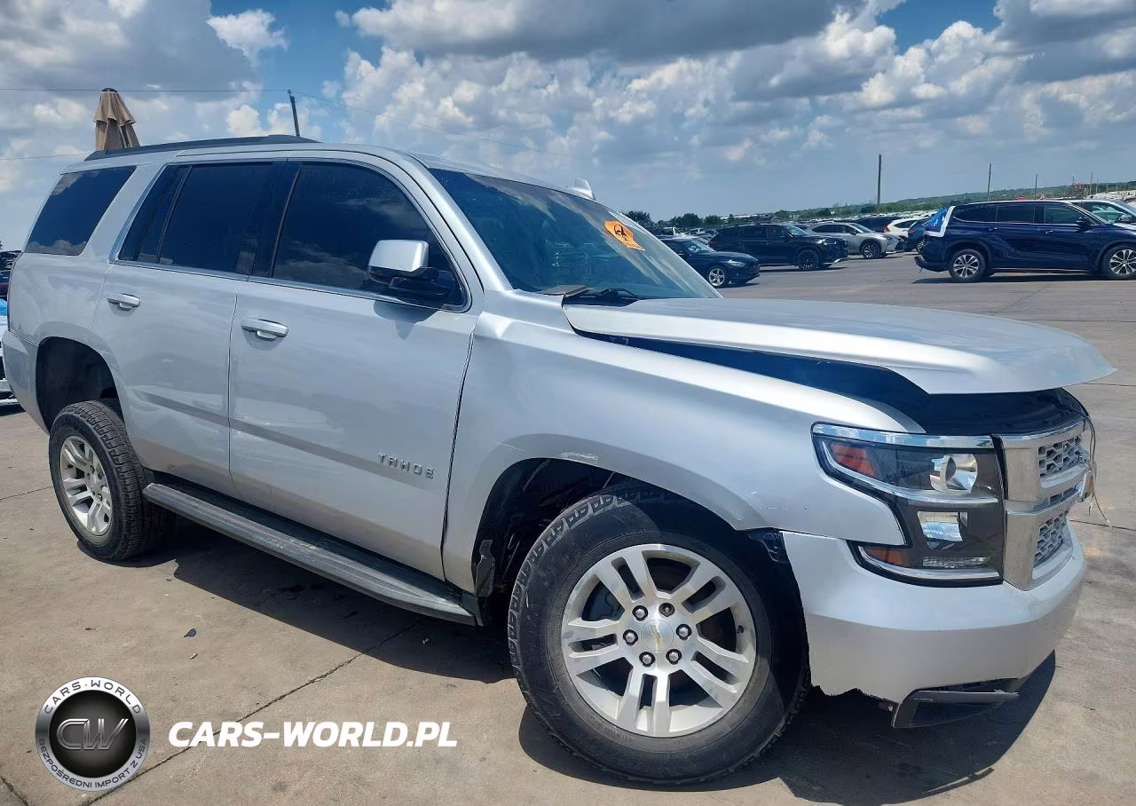 2019 Chevrolet Tahoe C1500 Ls VIN:1GNSCAKC1KR157555 - 4