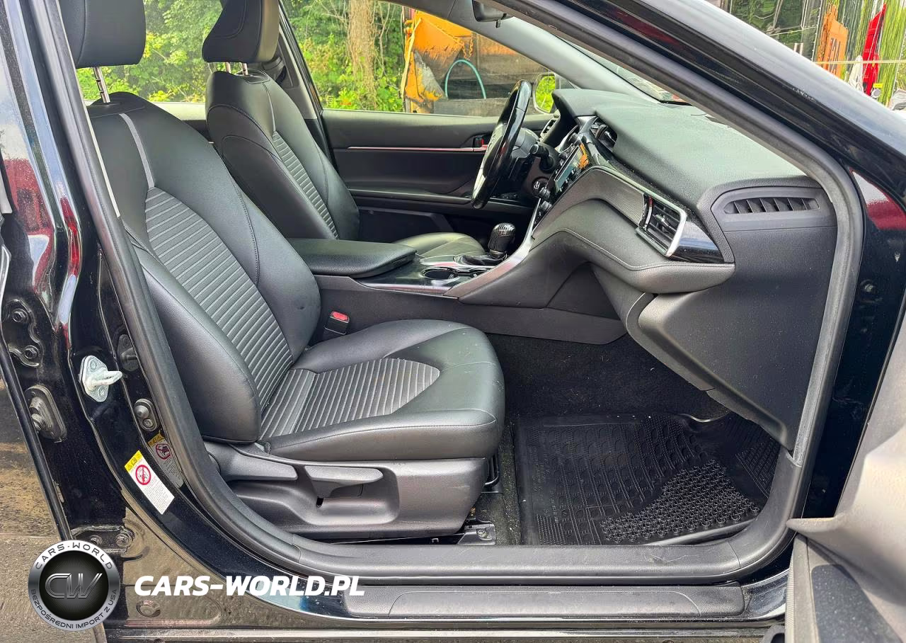 2018 Toyota Camry Se VIN:JTNB11HK0J3007642 - 5