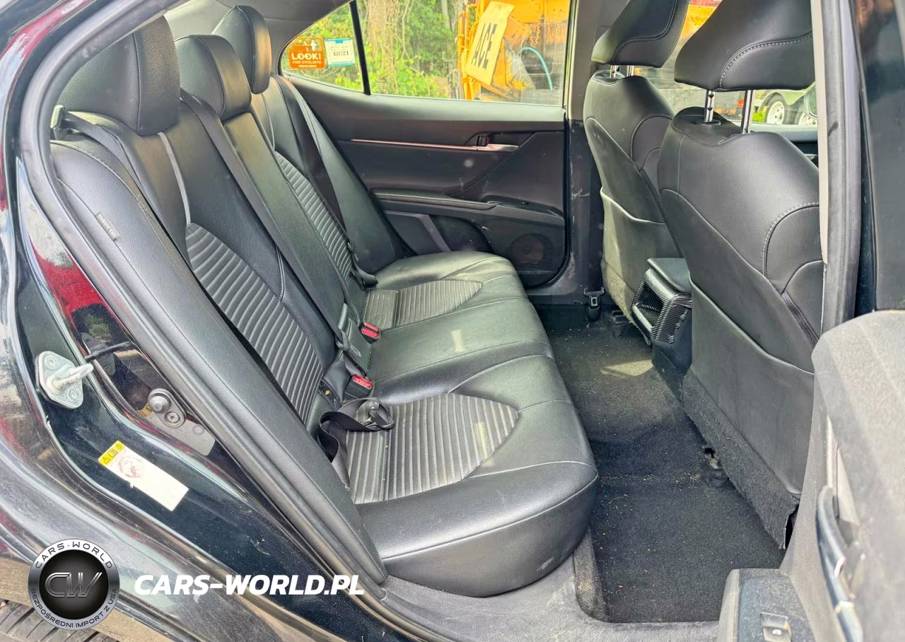 2018 Toyota Camry Se VIN:JTNB11HK0J3007642 - 6