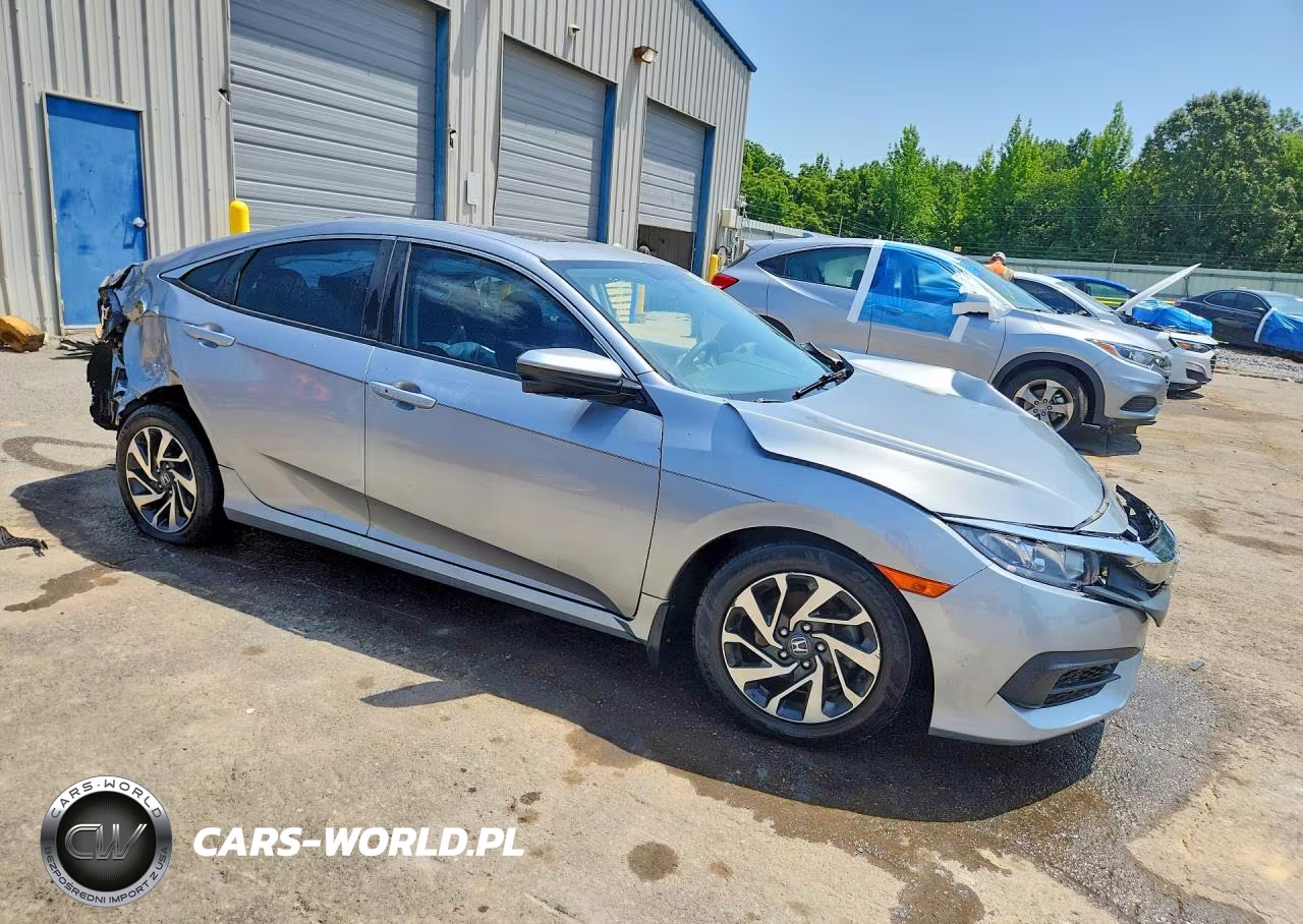 2017 Honda Civic Ex VIN:19XFC2F7XHE070030 - 4
