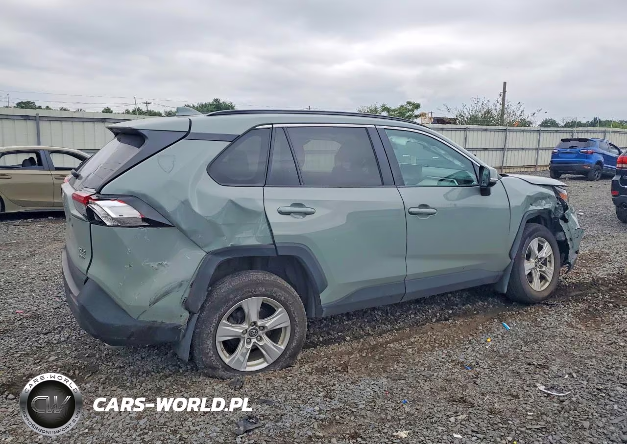 2019 Toyota Rav4 Xle VIN:2T3P1RFV2KC029213 - 3