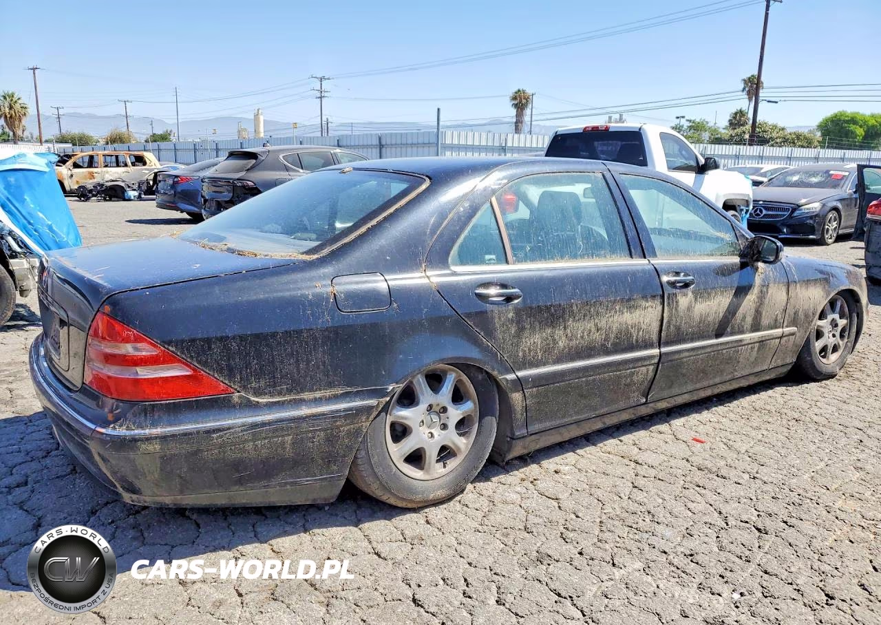 2000 Mercedes-Benz S 430 VIN:WDBNG70J4YA091071 - 3