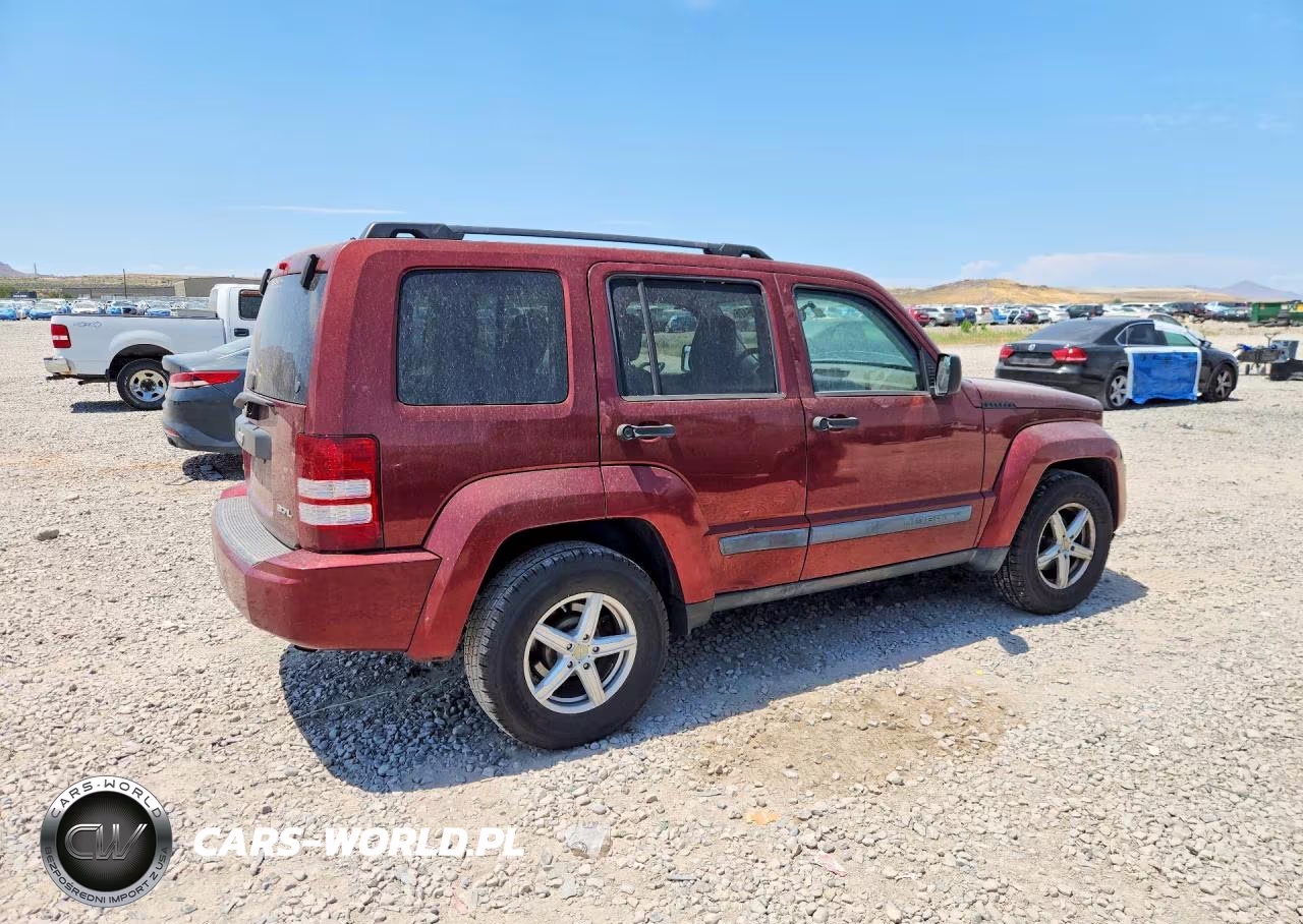 2008 Jeep Liberty Sport VIN:1J8GN28K38W250982 - 3
