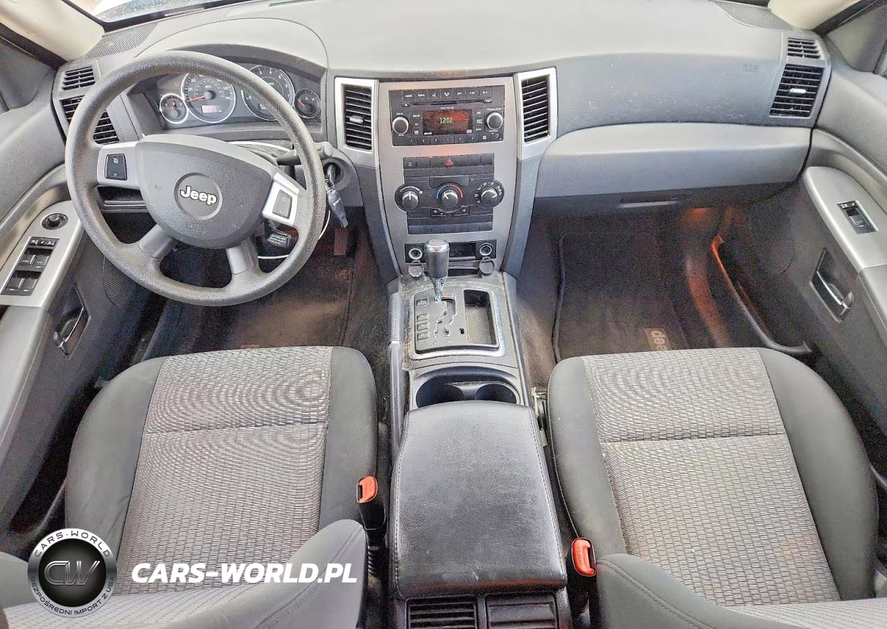 2009 Jeep Grand Cherokee Laredo VIN:1J8GS48KX9C512634 - 8