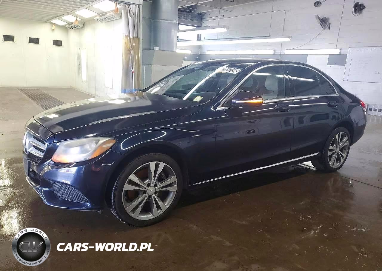 2015 Mercedes-Benz C 300 4Matic – zdjęcie 1 z 11
