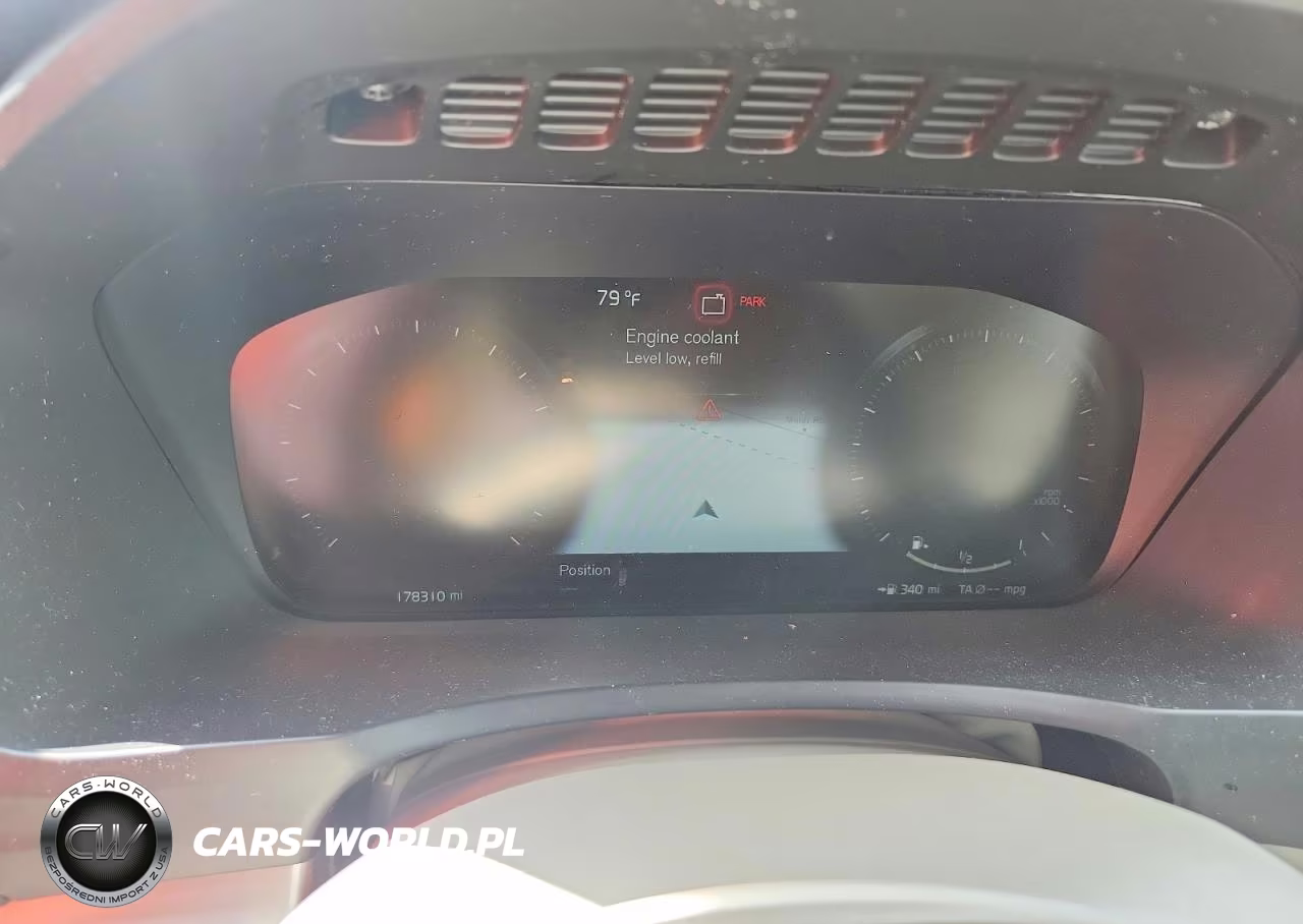 2018 Volvo Xc90 T6 VIN:YV4A22PK7J1323441 - 14