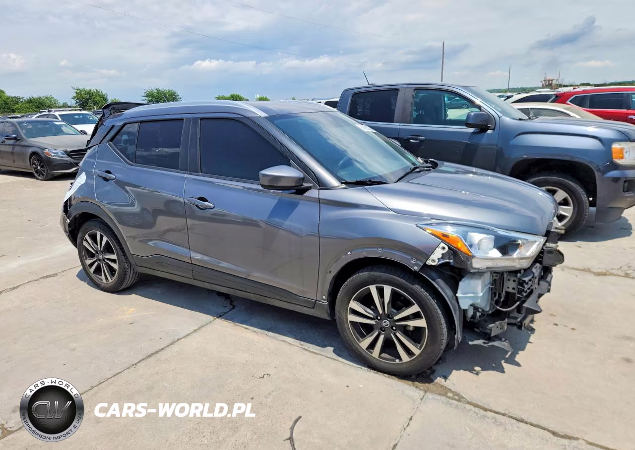 2020 Nissan Kicks Sv VIN:3N1CP5CV8LL518820 - 4