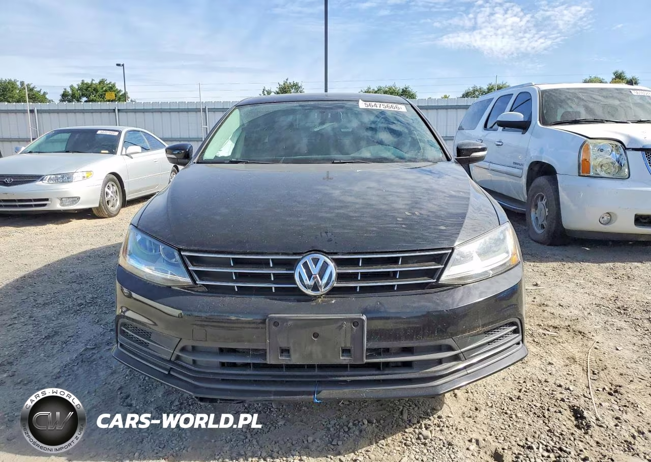 2018 Volkswagen Jetta VIN:3VWDB7AJ7JM227175 - 10