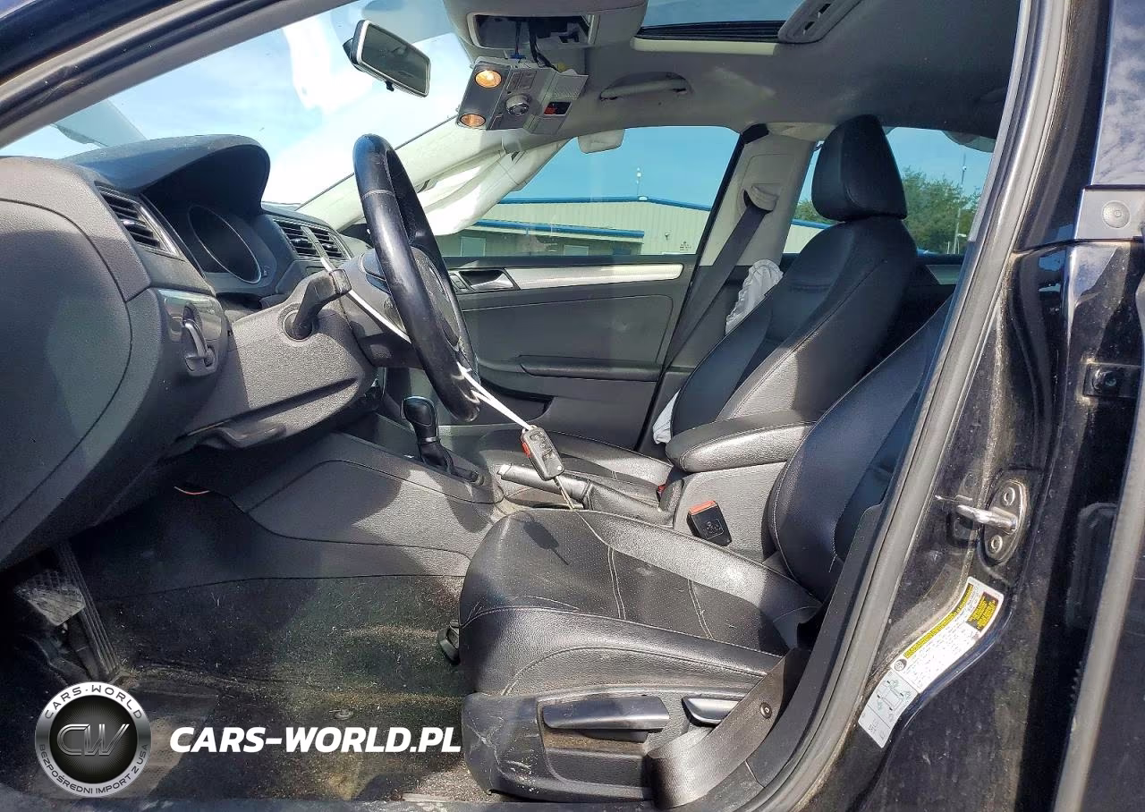2018 Volkswagen Jetta VIN:3VWDB7AJ7JM227175 - 14