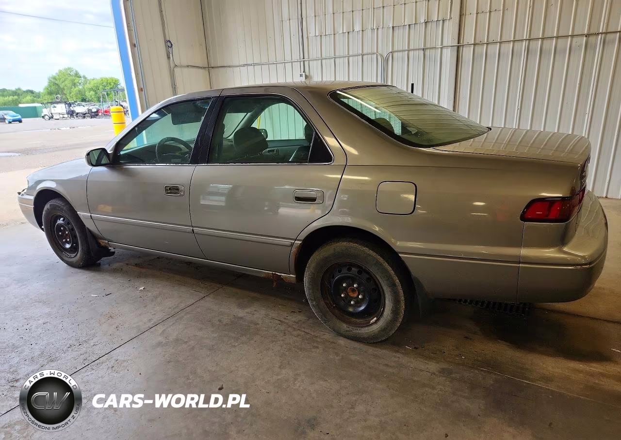1998 Toyota Camry Xle VIN:4T1BG28K8WU346817 - 2