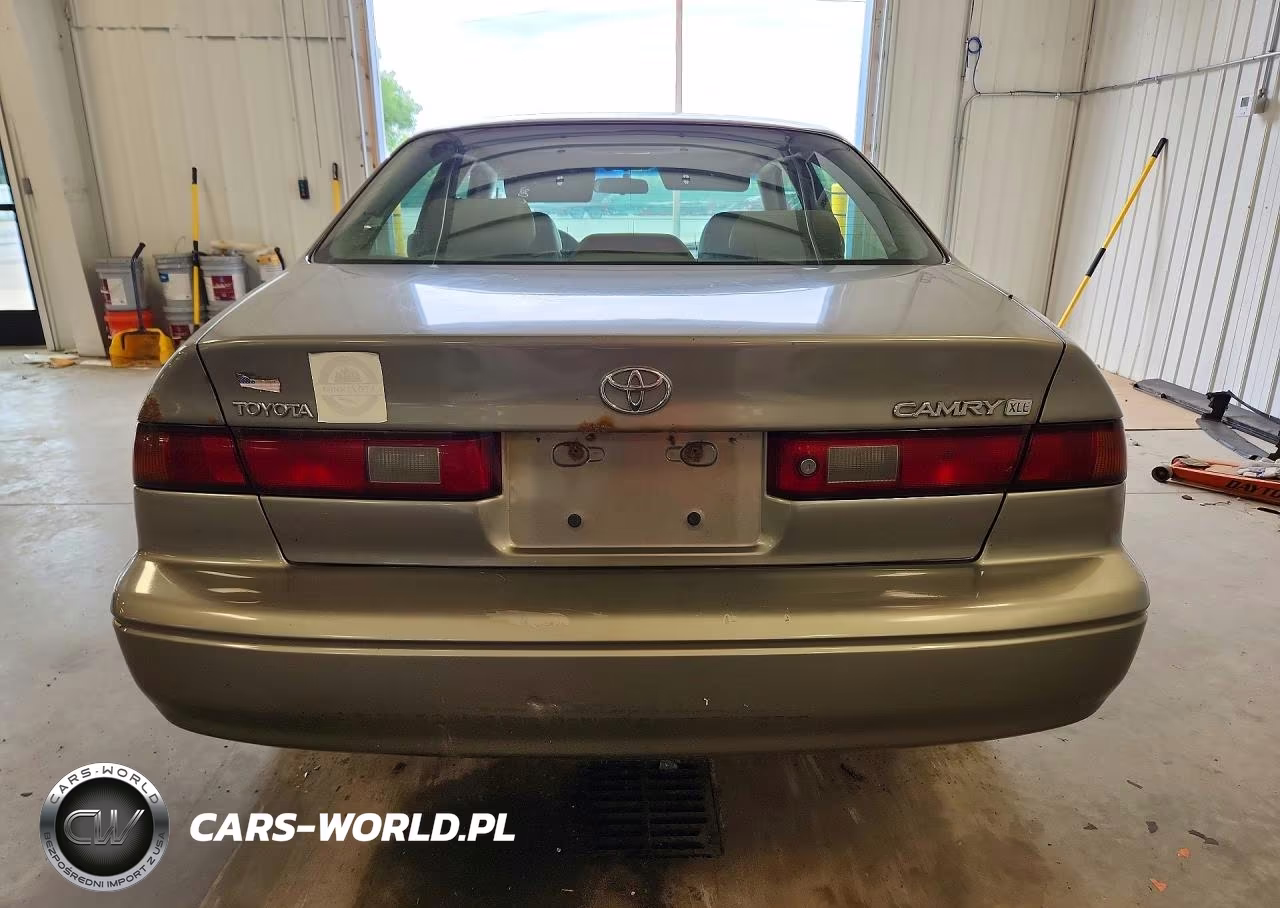 1998 Toyota Camry Xle VIN:4T1BG28K8WU346817 - 6