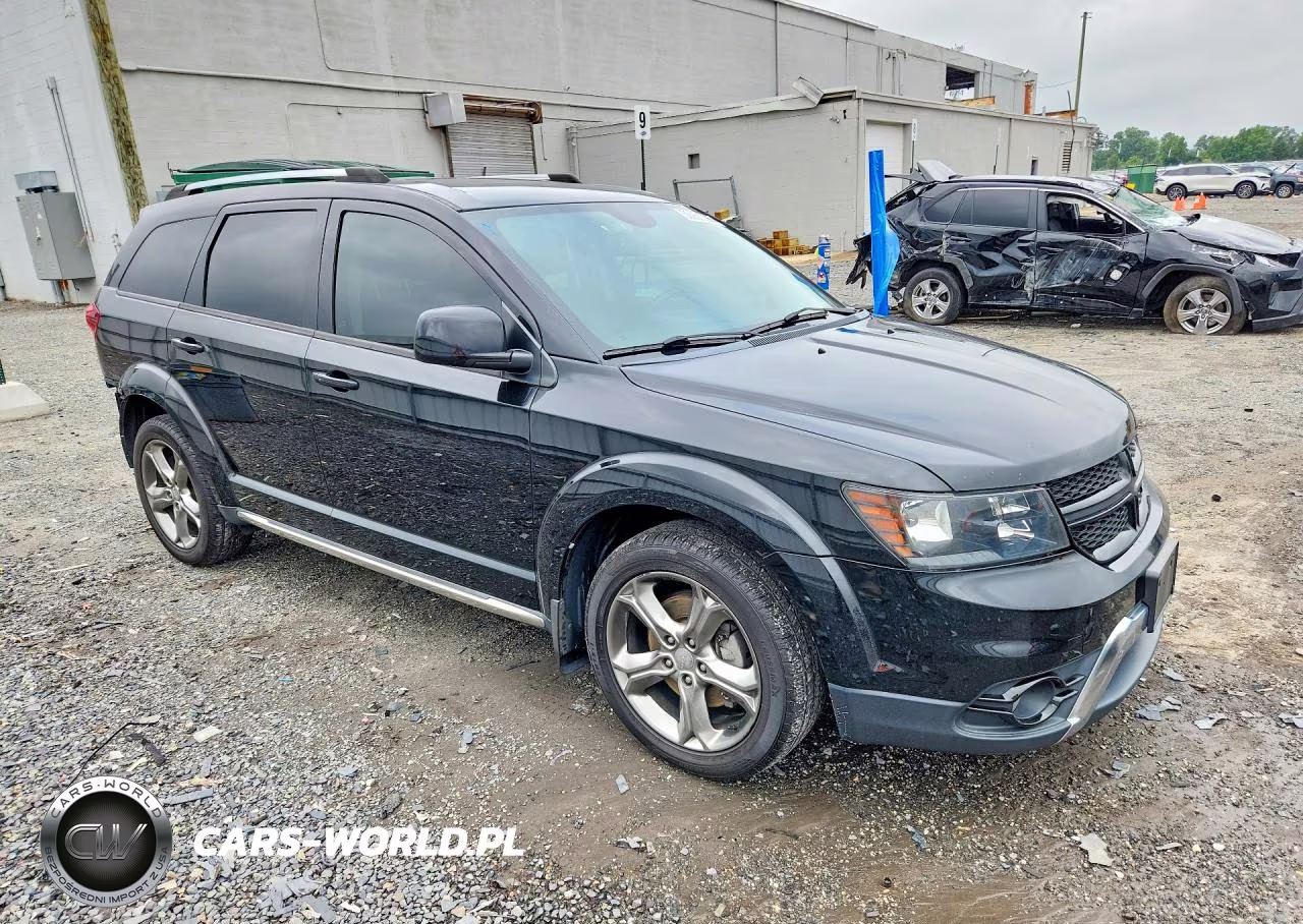2016 Dodge Journey Crossroad VIN:3C4PDCGG4GT185853 - 4