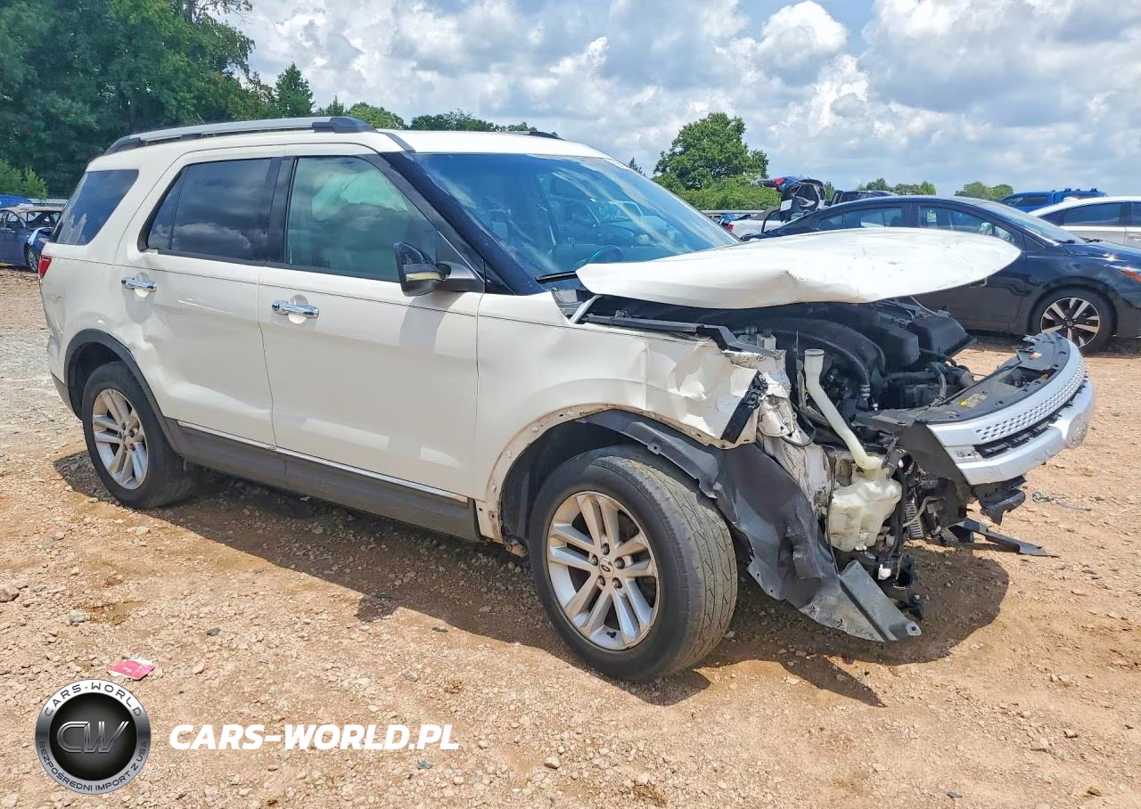 2011 Ford Explorer Xlt VIN:1FMHK8D80BGA08634 - 4