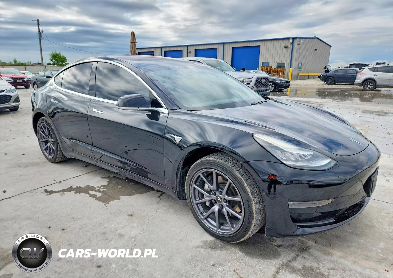 2019 Tesla Model 3 VIN:5YJ3E1EA9KF296341 - 4