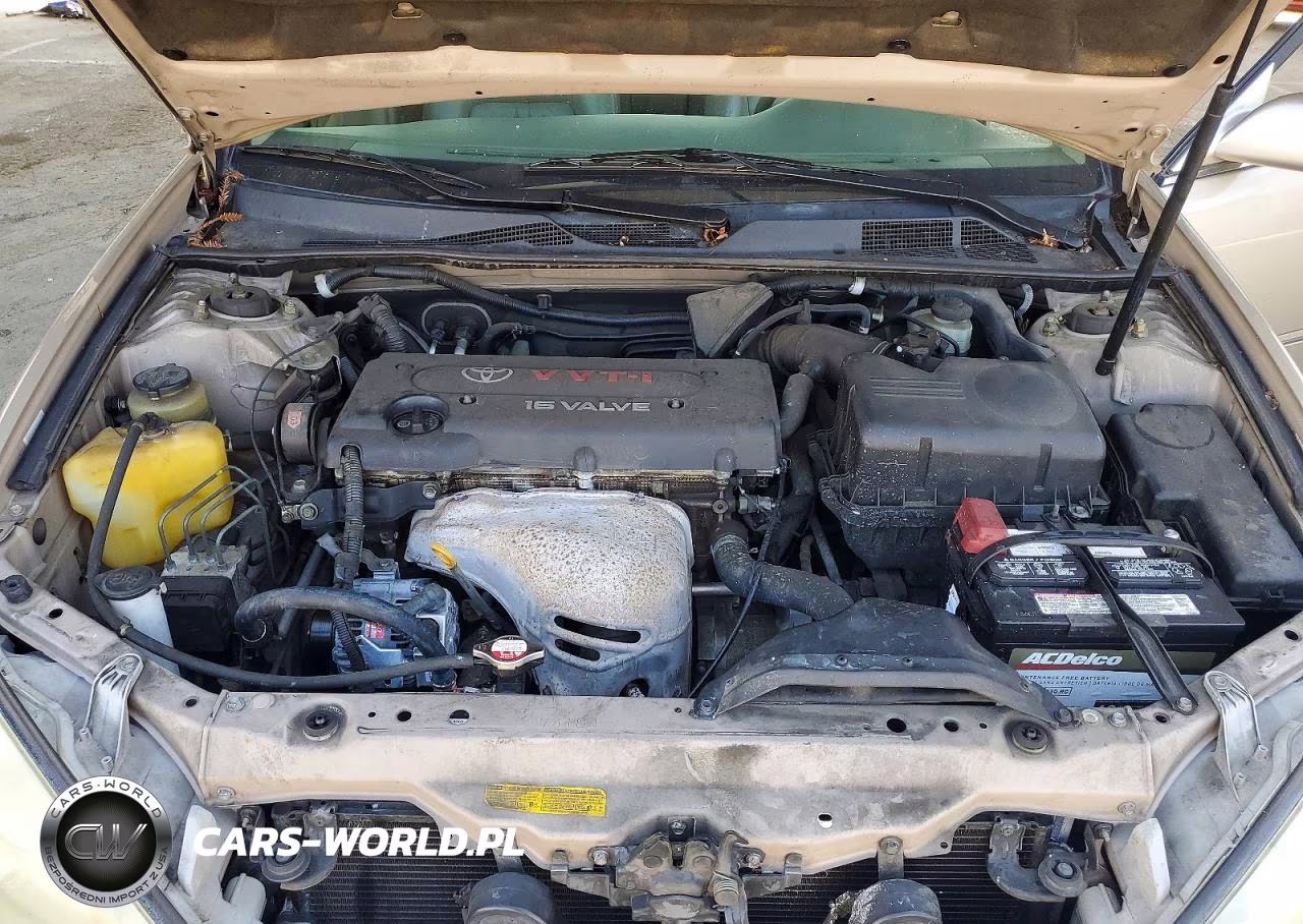 2002 Toyota Camry Xle VIN:JTDBE30K720061670 - 11