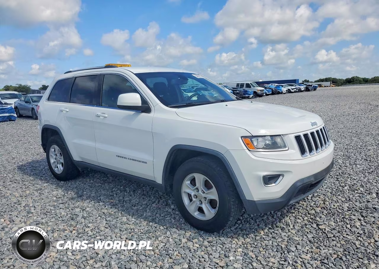 2016 Jeep Grand Cherokee Laredo VIN:1C4RJEAG6GC306786 - 4