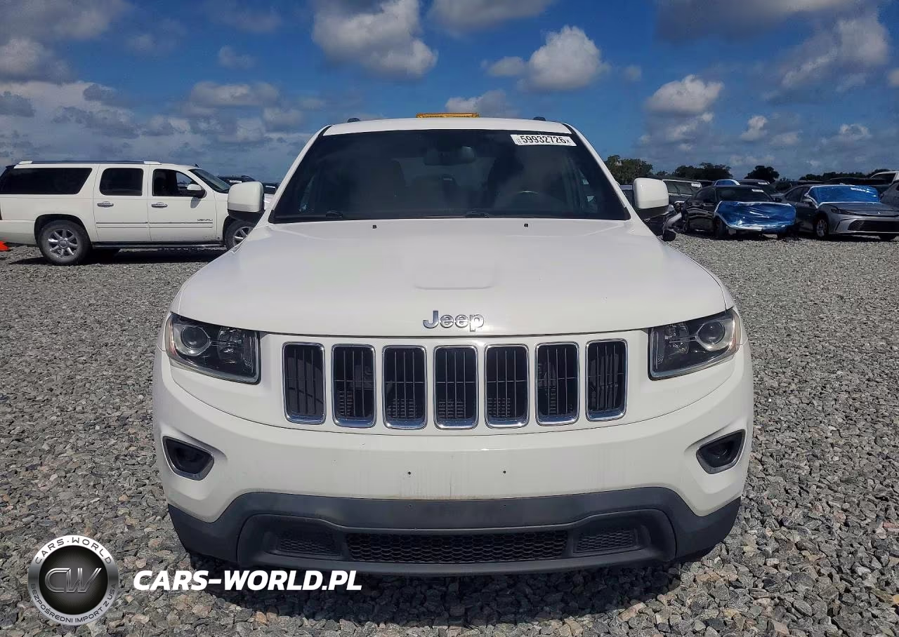 2016 Jeep Grand Cherokee Laredo VIN:1C4RJEAG6GC306786 - 5