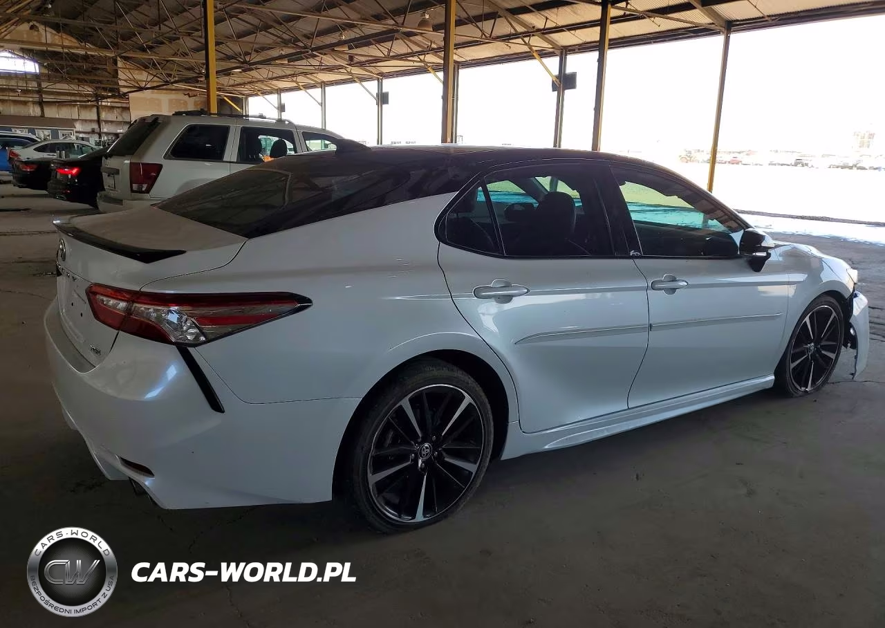 2020 Toyota Camry Xse VIN:4T1K61AK9LU358414 - 3