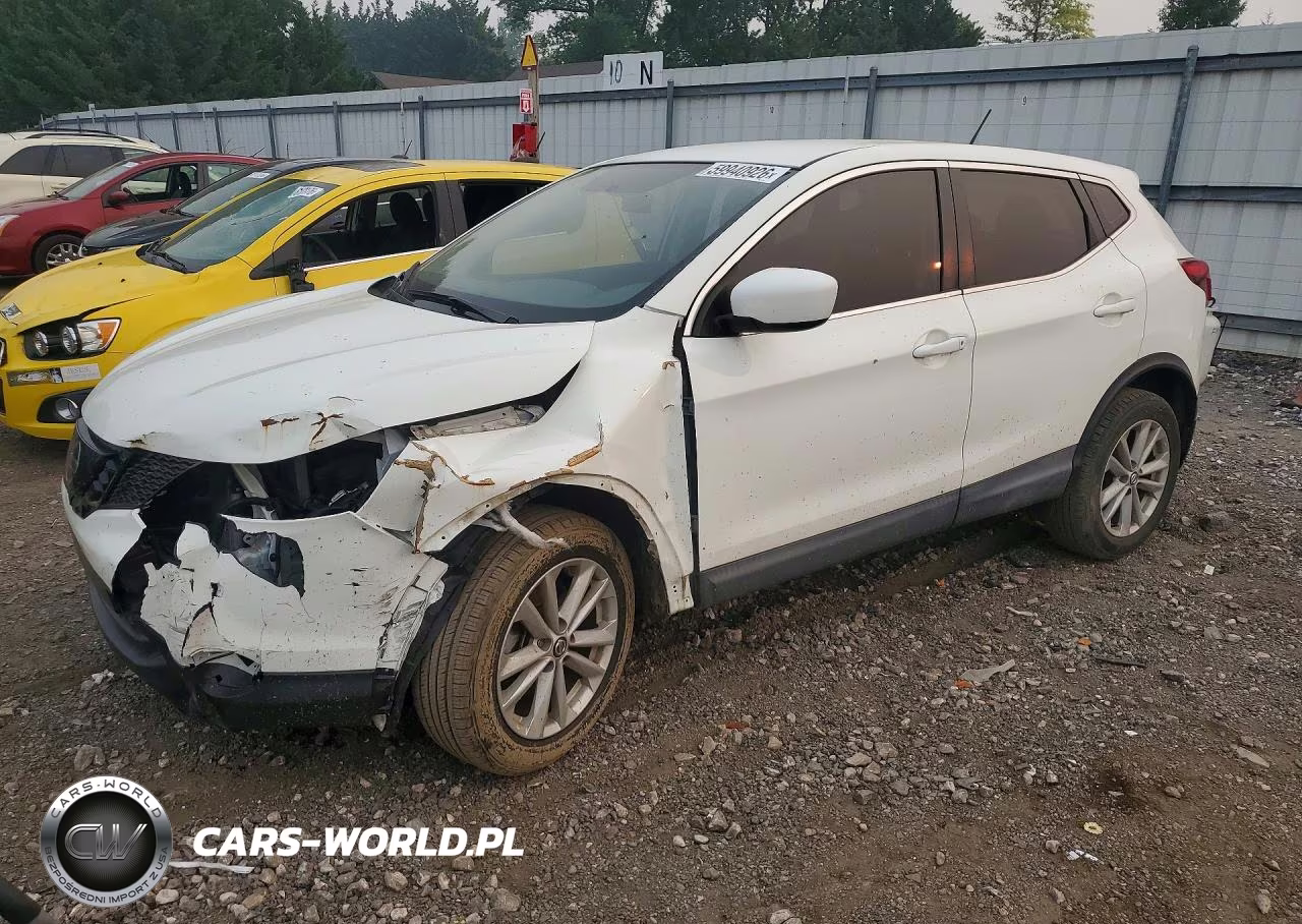 2019 Nissan Rogue Sport S – zdjęcie 1 z 11