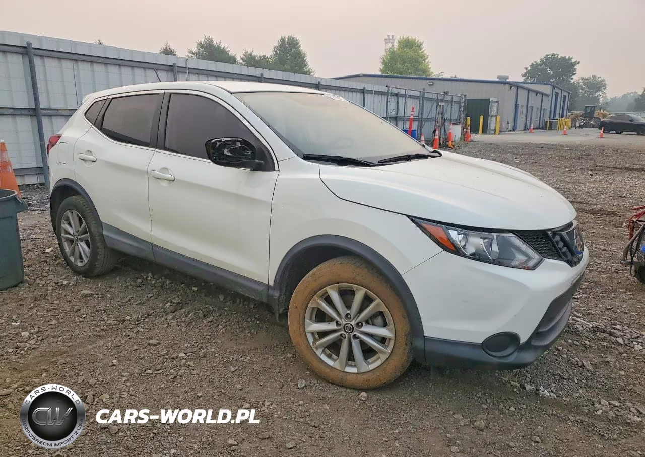 2019 Nissan Rogue Sport S VIN:JN1BJ1CR5KW353164 - 3