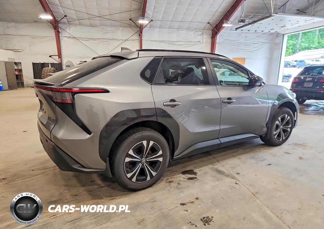 2025 Toyota Bz4X Xle VIN:JTMAAAAA5SA069858 - 3