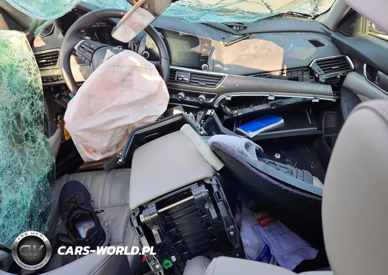 2019 Honda Accord Touring Hybrid VIN:1HGCV3F93KA011787 - 8