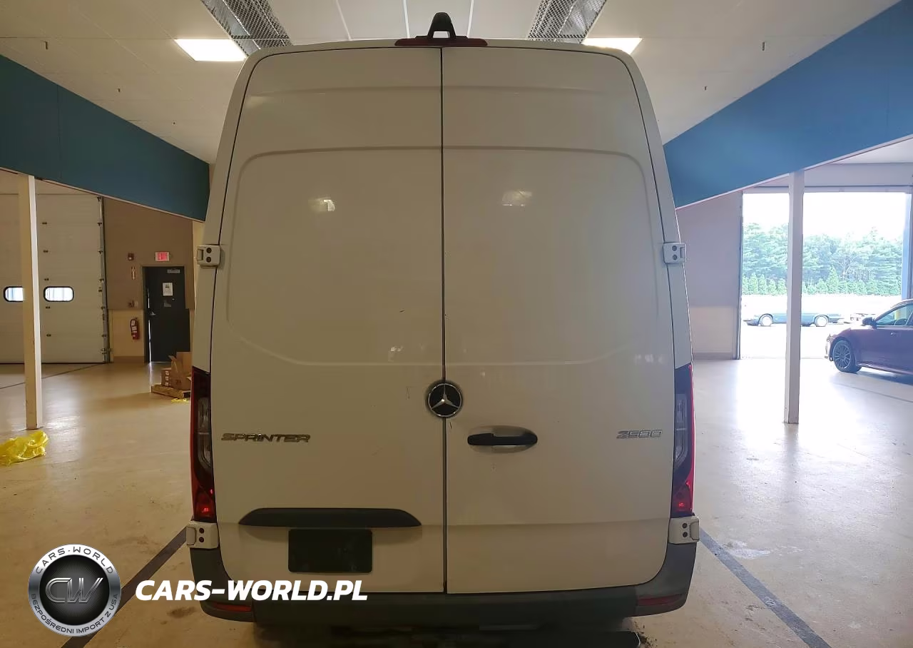2021 Mercedes-Benz Sprinter 2500 VIN:W1Y4EBHY5MT069811 - 6