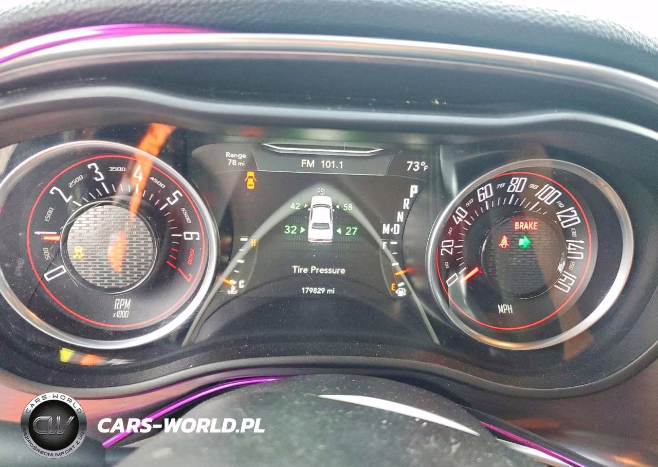 2016 Dodge Challenger Sxt VIN:2C3CDZAG6GH354410 - 9