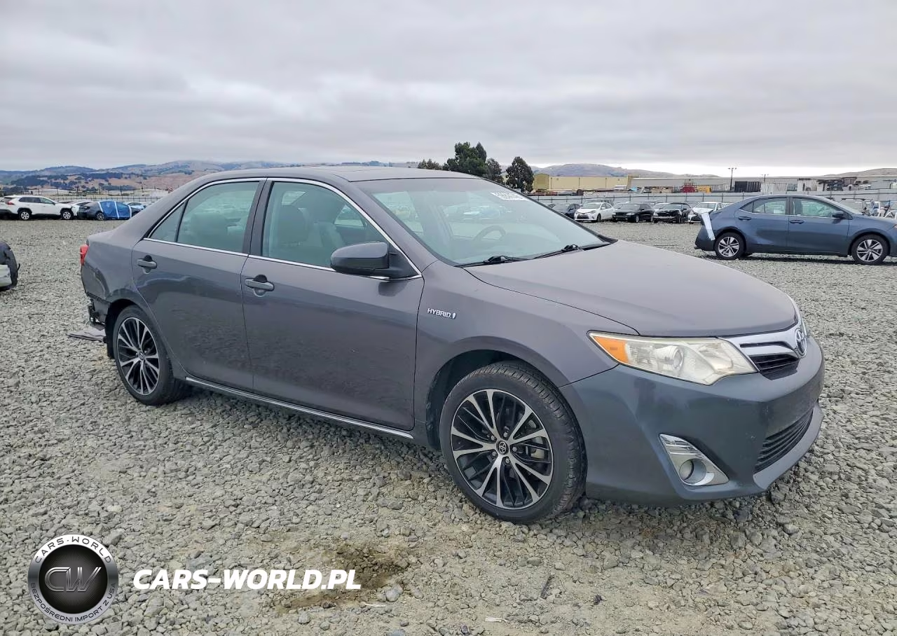 2013 Toyota Camry Hybrid VIN:4T1BD1FK6DU090874 - 4