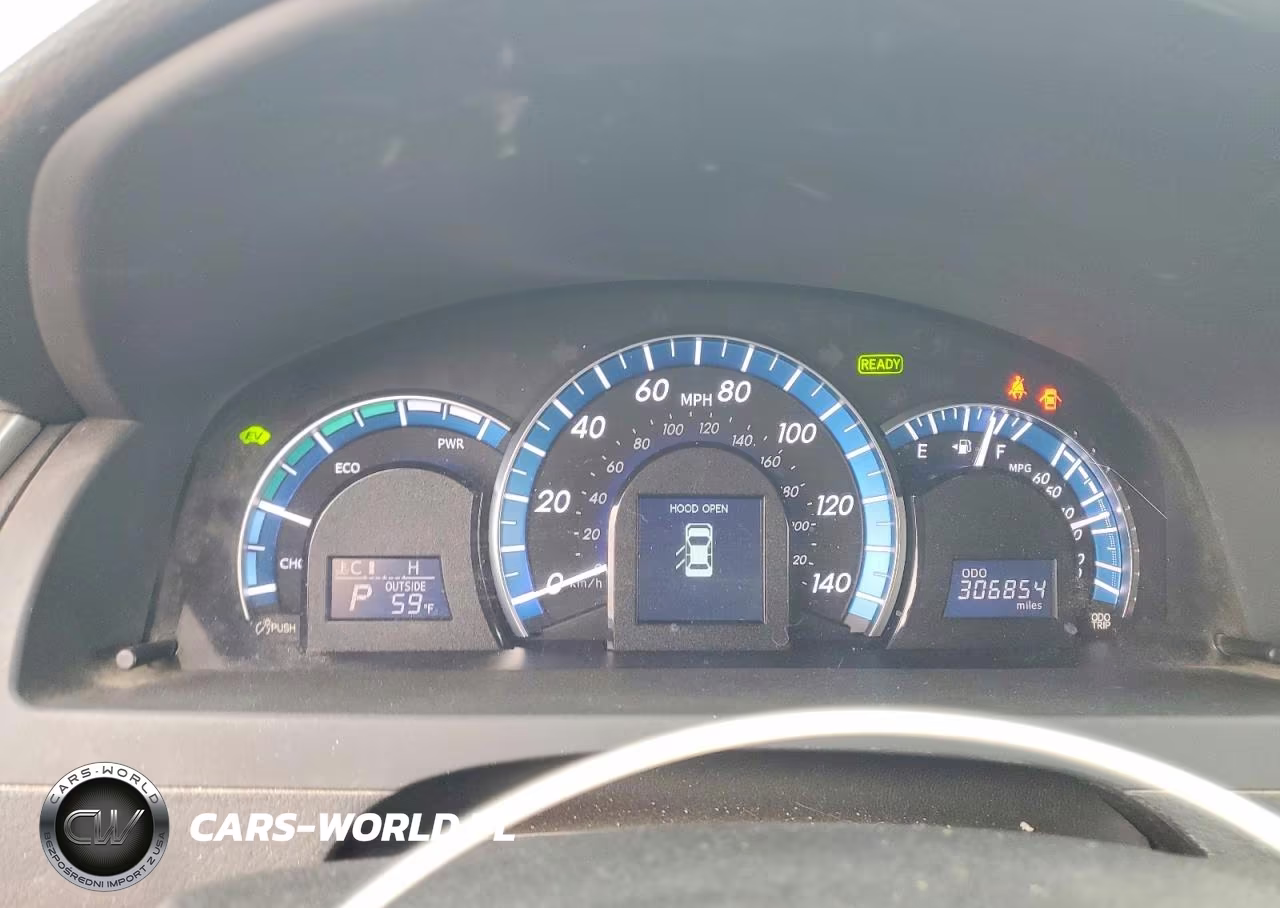 2013 Toyota Camry Hybrid VIN:4T1BD1FK6DU090874 - 9
