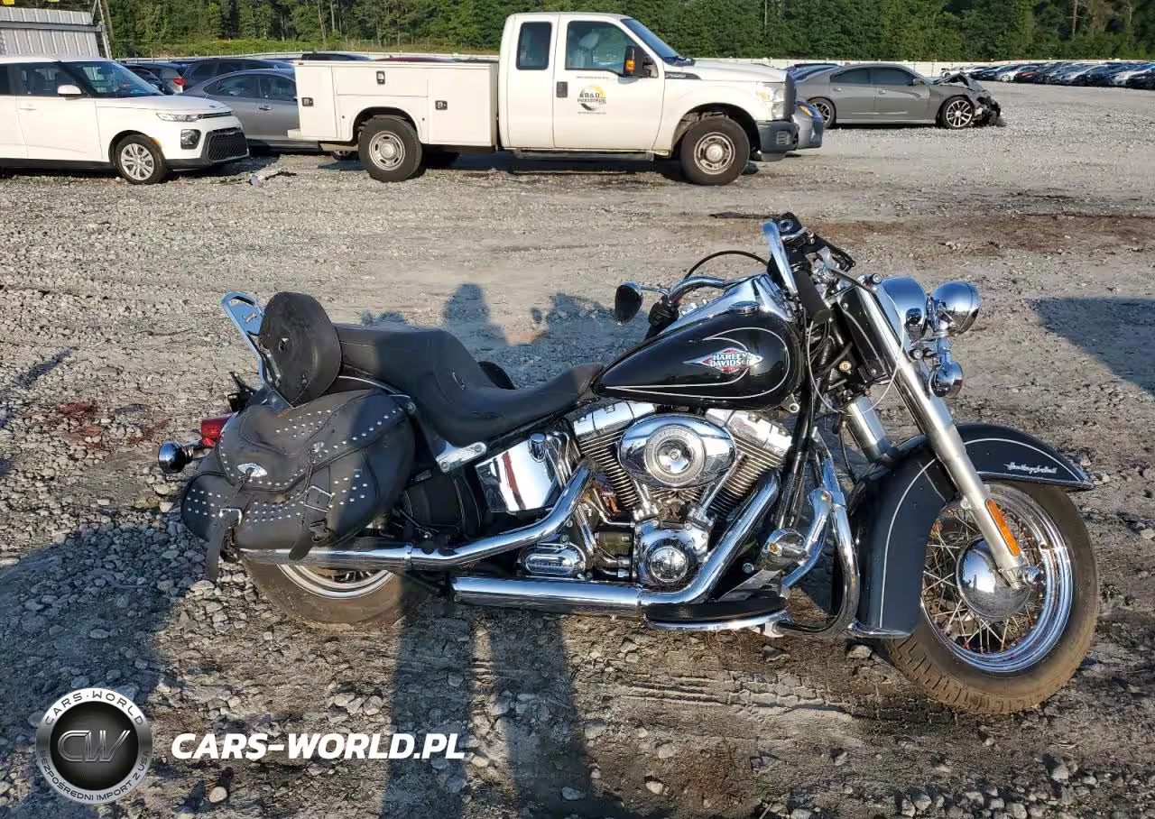 2011 Harley-Davidson Flstc