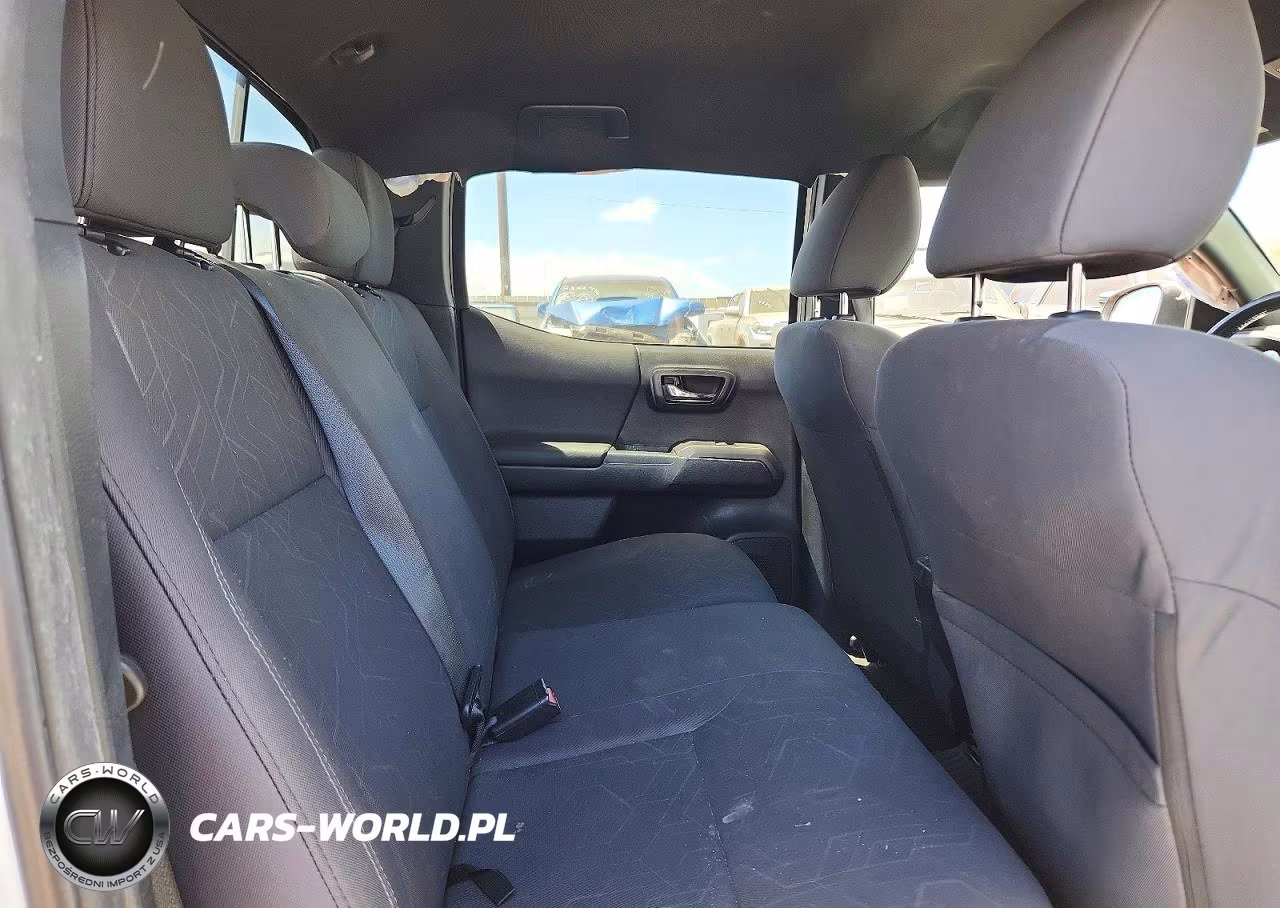 2017 Toyota Tacoma VIN:3TMAZ5CN0HM028274 - 10