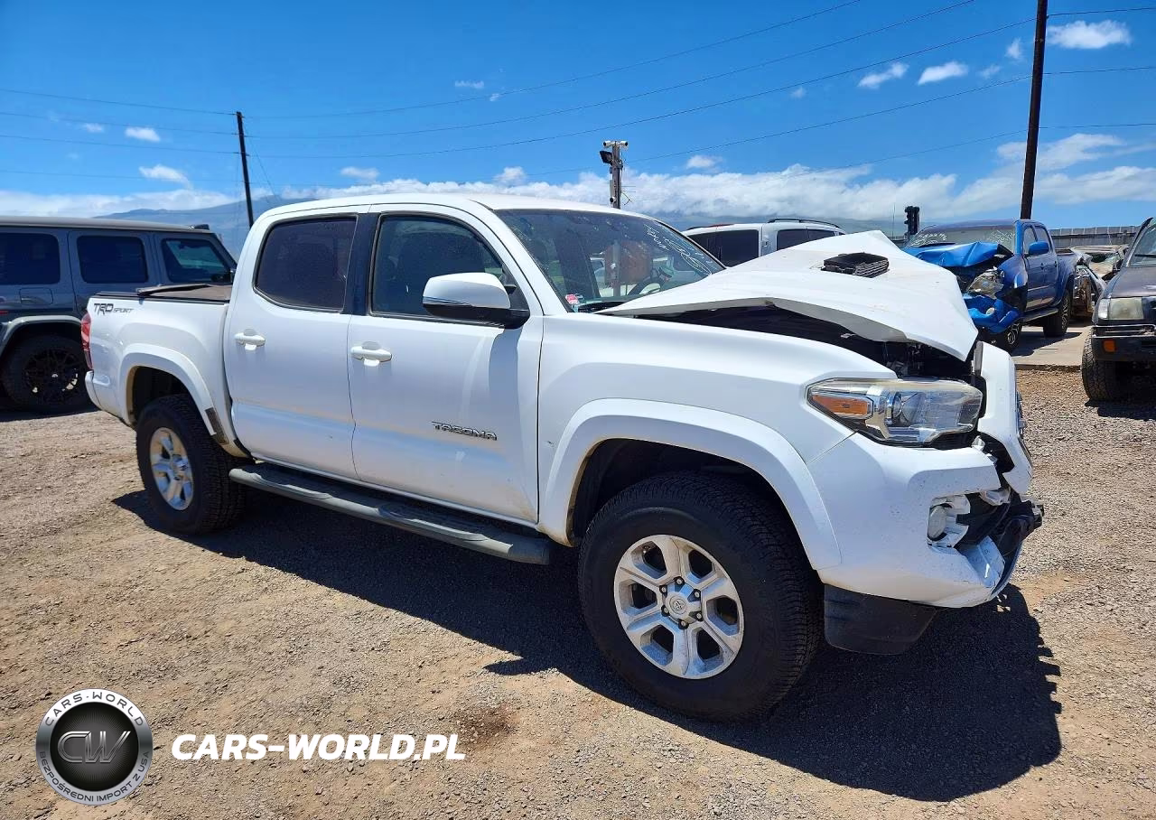 2017 Toyota Tacoma VIN:3TMAZ5CN0HM028274 - 4