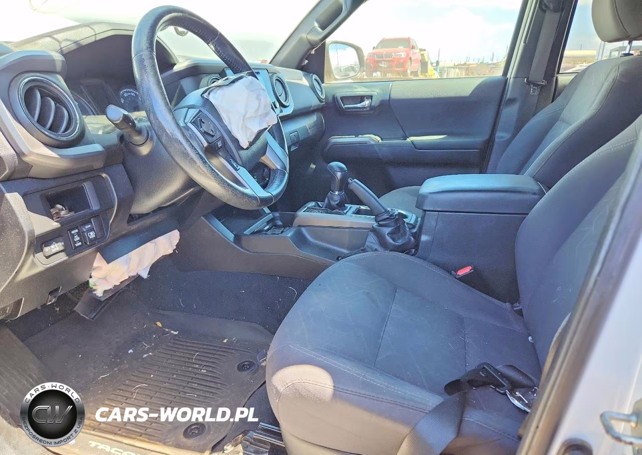 2017 Toyota Tacoma VIN:3TMAZ5CN0HM028274 - 7