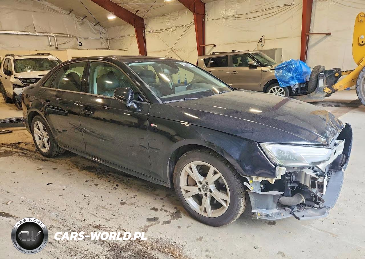 2018 Audi A4 VIN:WAUDNAF48JA022680 - 4