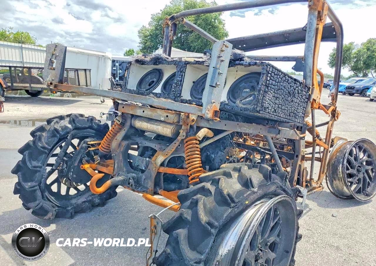 2020 Canam Defender Utility Vehicle VIN:3JBUWAX48LK001136 - 12